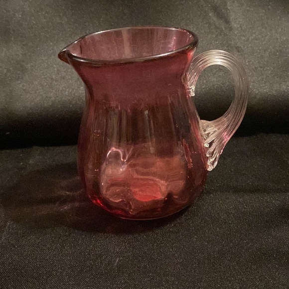 💠Pilgrim Cranberry small pitcher - Picture 3 of 4